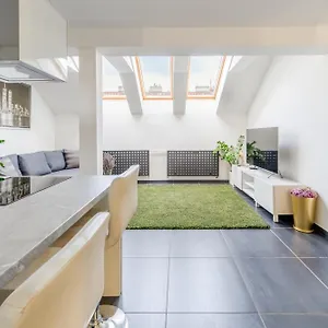  Apartment Modaloft Duplex By Rentez